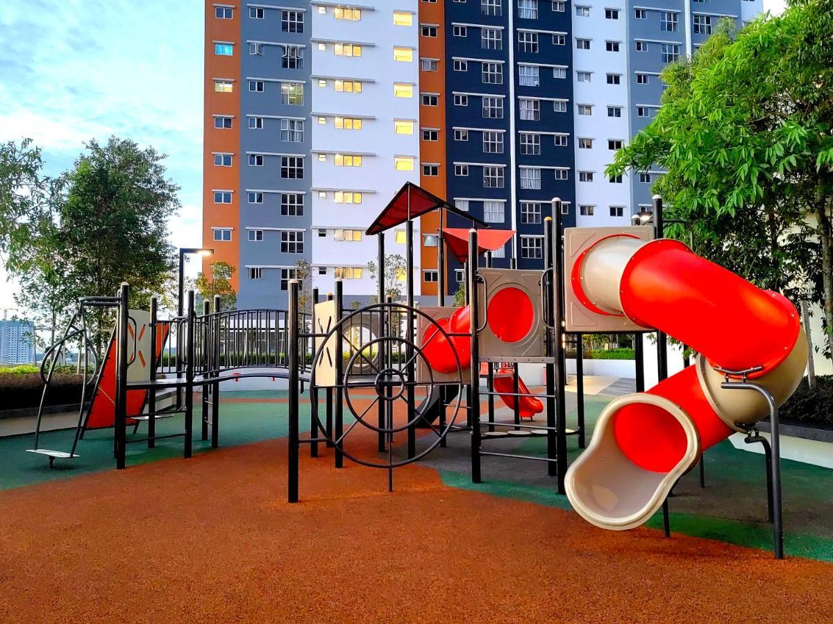 Alanis Residence 7 Pax @ Sepang Klia Kota Warisan 외부 사진