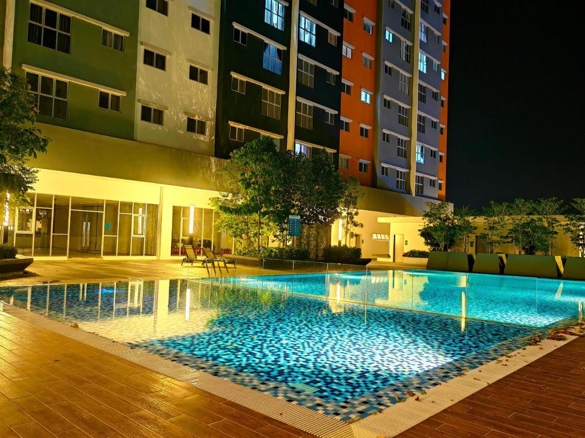 Alanis Residence 7 Pax @ Sepang Klia Kota Warisan 외부 사진