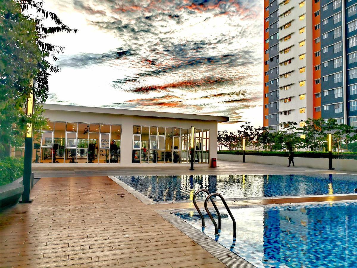 Alanis Residence 7 Pax @ Sepang Klia Kota Warisan 외부 사진